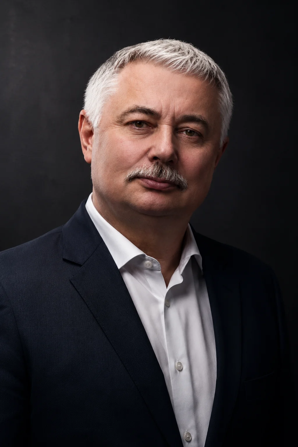 Oficiální portrét Pavla Dlouhého