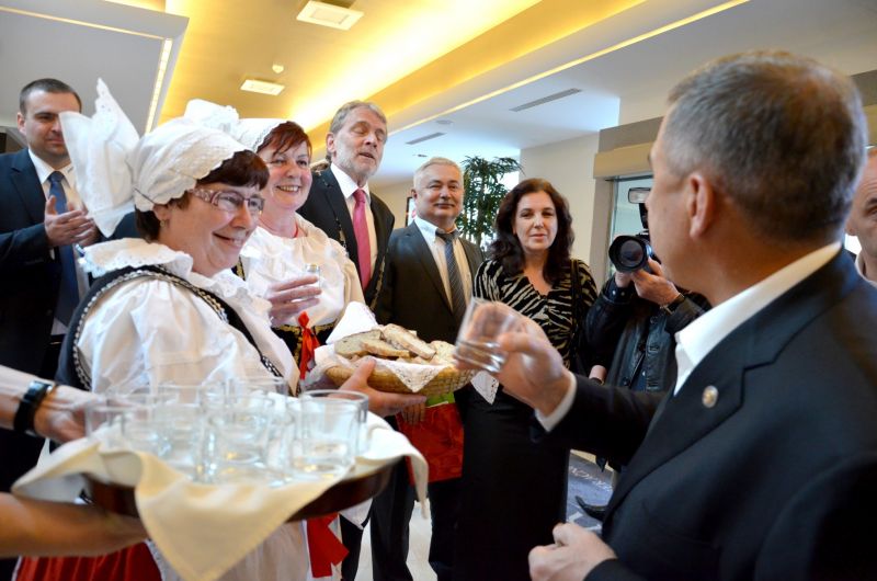 Prezident Tatarstánu v Hluboké n. V., foto 2